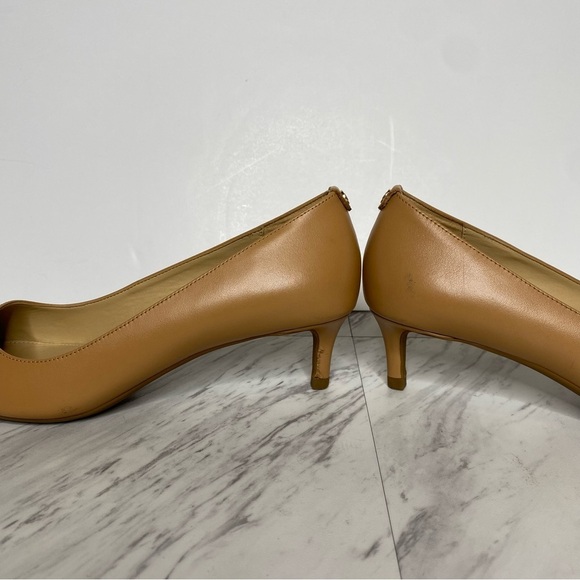 Michael Michael Kors Brown Leather Pointy Toe Pump 6 1/2 M - Picture 8 of 15